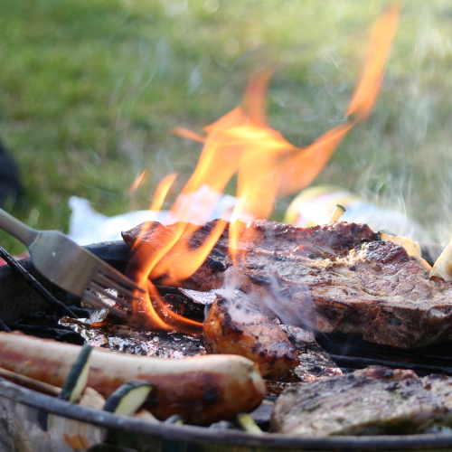 Getränkekühler aus Neopren Stubby Cooler ideal beim Grillen